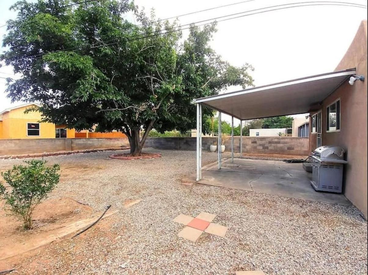 Amazing 2Br Home - Steps To Unm North Campus Αλμπουκέρκι Εξωτερικό φωτογραφία
